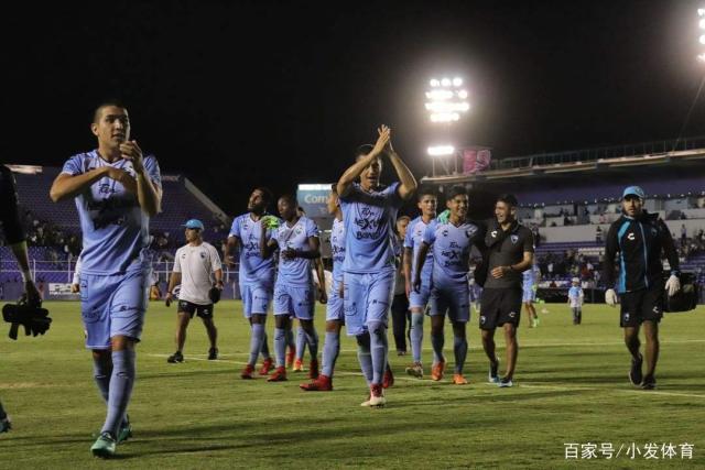 阿伦25+20骑士负热火 步行者大胜送活塞4连败